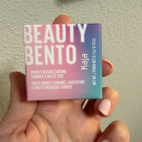 Kaja Beauty Bento Bouncy Mosaic Chrome Shimmer Eyeshadow Trio - Coral Sunrise - Picture 5 of 7